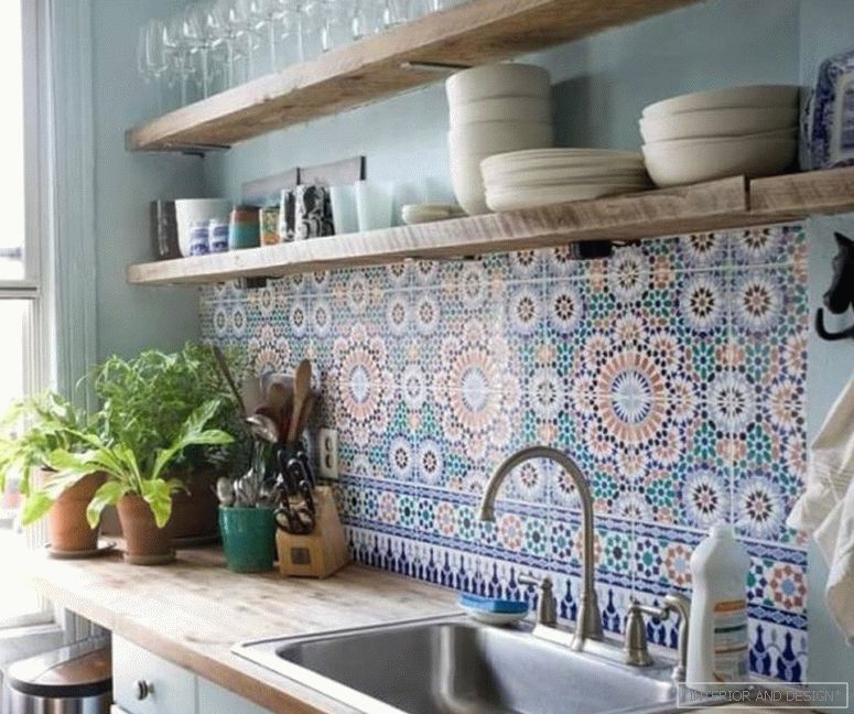 Moroccan tiles in the interior of the kitchen 3