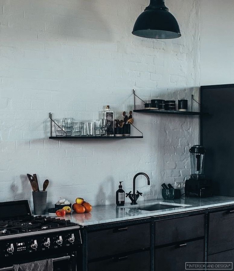Lamps and faucet in the kitchen in black 1