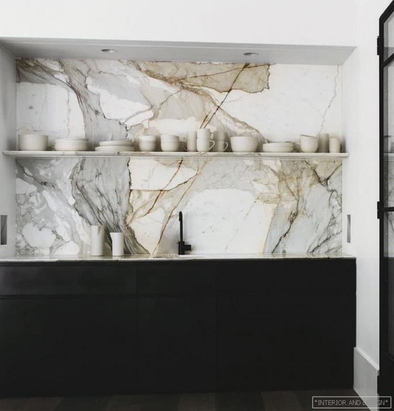 Marble in the interior of the kitchen 2018 1