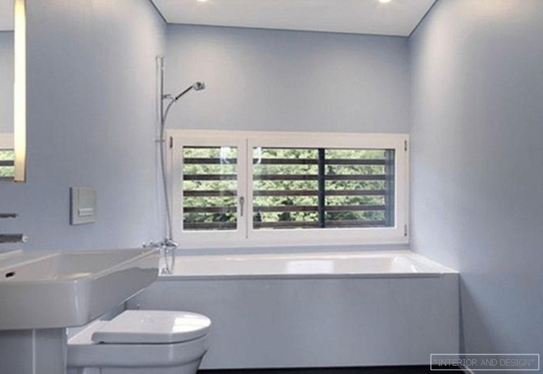 Stylish and functional bathroom design