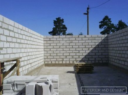Construction of foam blocks