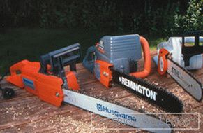 Recommendations from experts on how to choose an electric chainsaw.