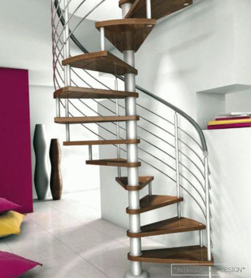 Design of stairs to the second floor: photo