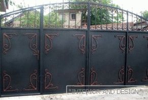 Forged Gate Design
