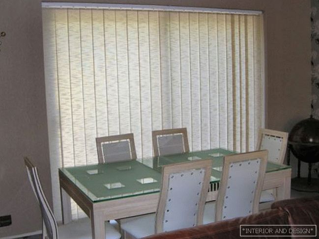Blinds in the kitchen - photo
